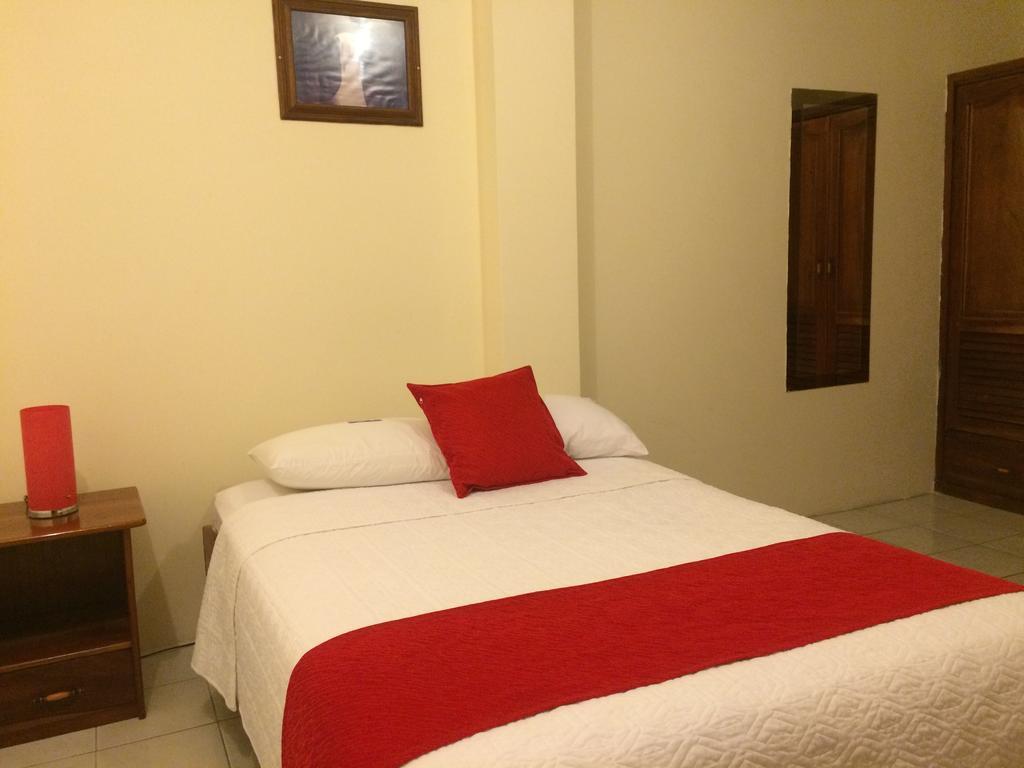 Hotel Red Booby 푸에르토아요라 객실 사진