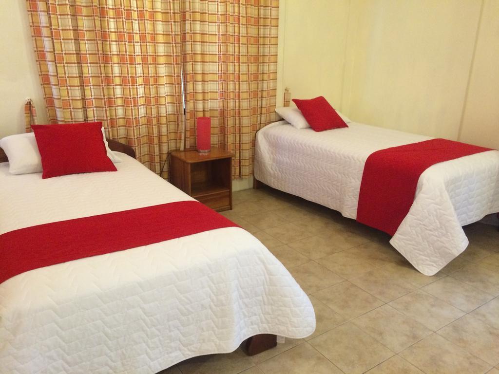 Hotel Red Booby 푸에르토아요라 객실 사진